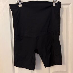 Poshdivah Maternity Shorts with Pockets